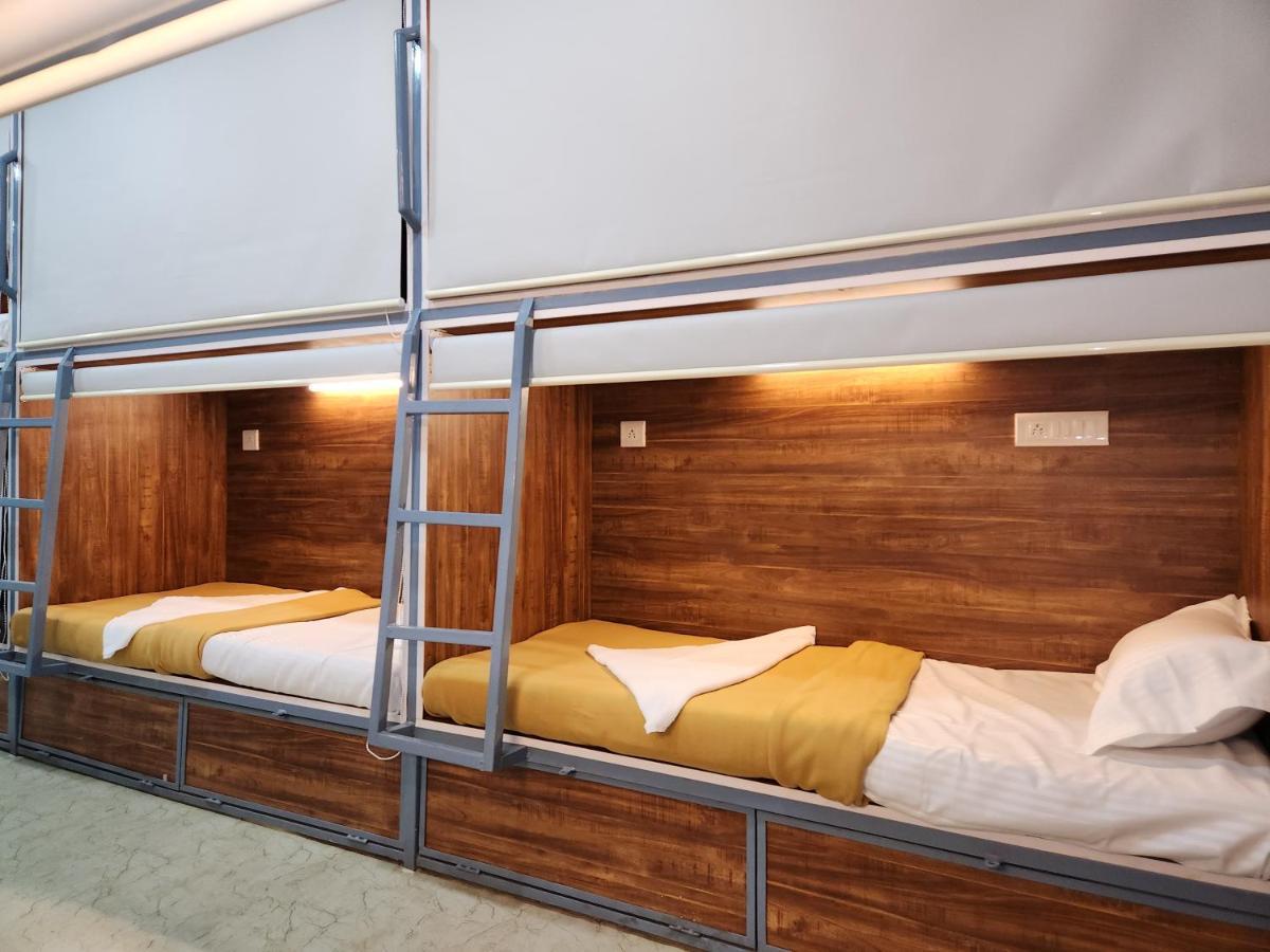 Sahil Ac Dormitory Navi Mumbai Eksteriør billede